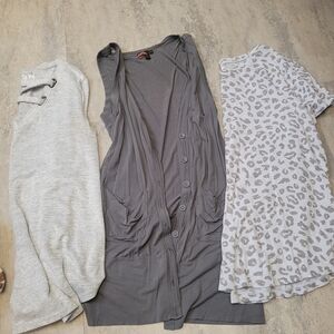 Forever 21 Gray Button-Down Sleeveless Cardigan Lot/Bundle